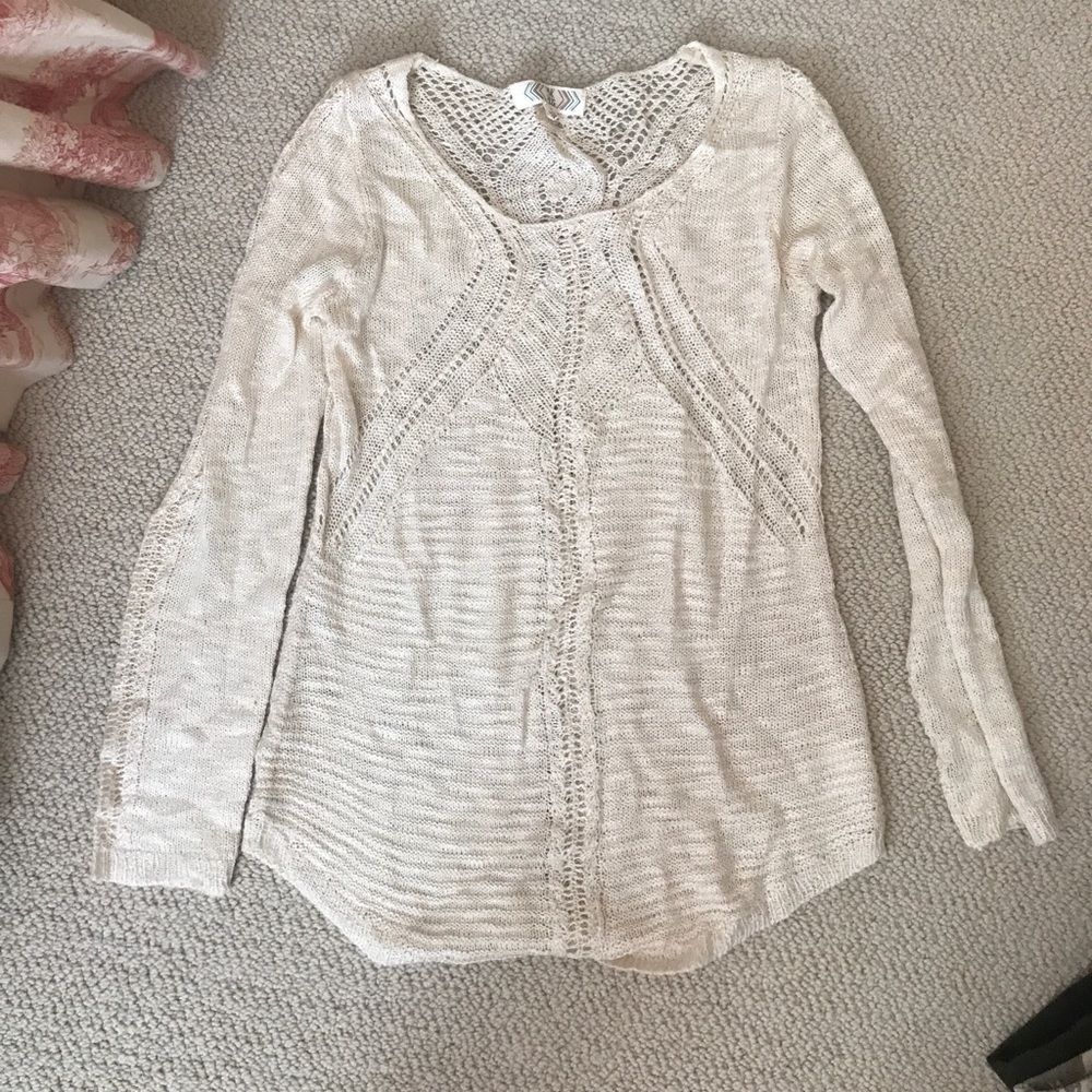 Cream knit lightweight sweater
